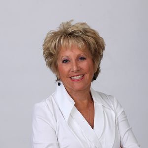 Meet your Posher, Shirley